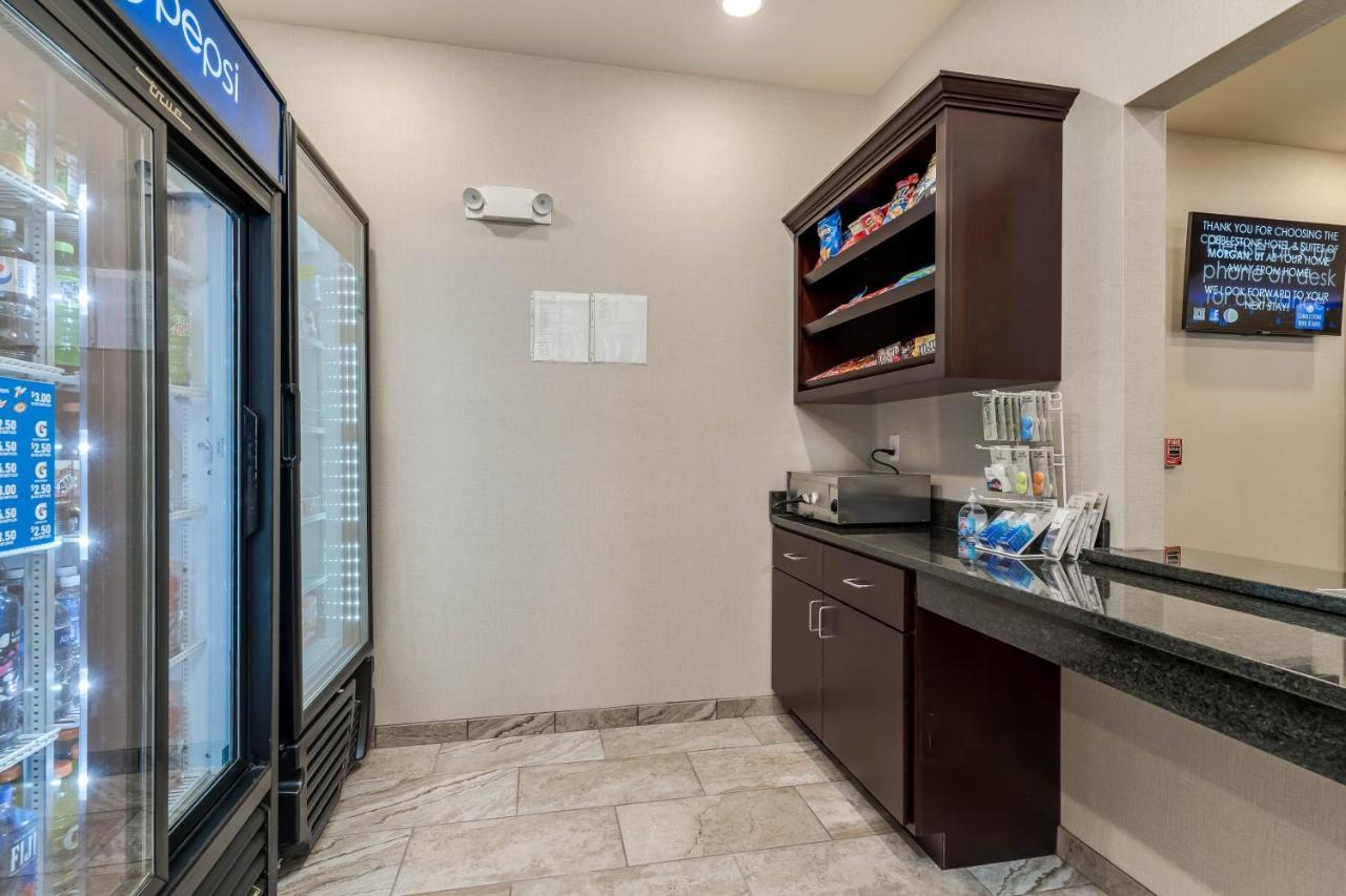 Cobblestone Hotel&Suites - Morgan Extérieur photo